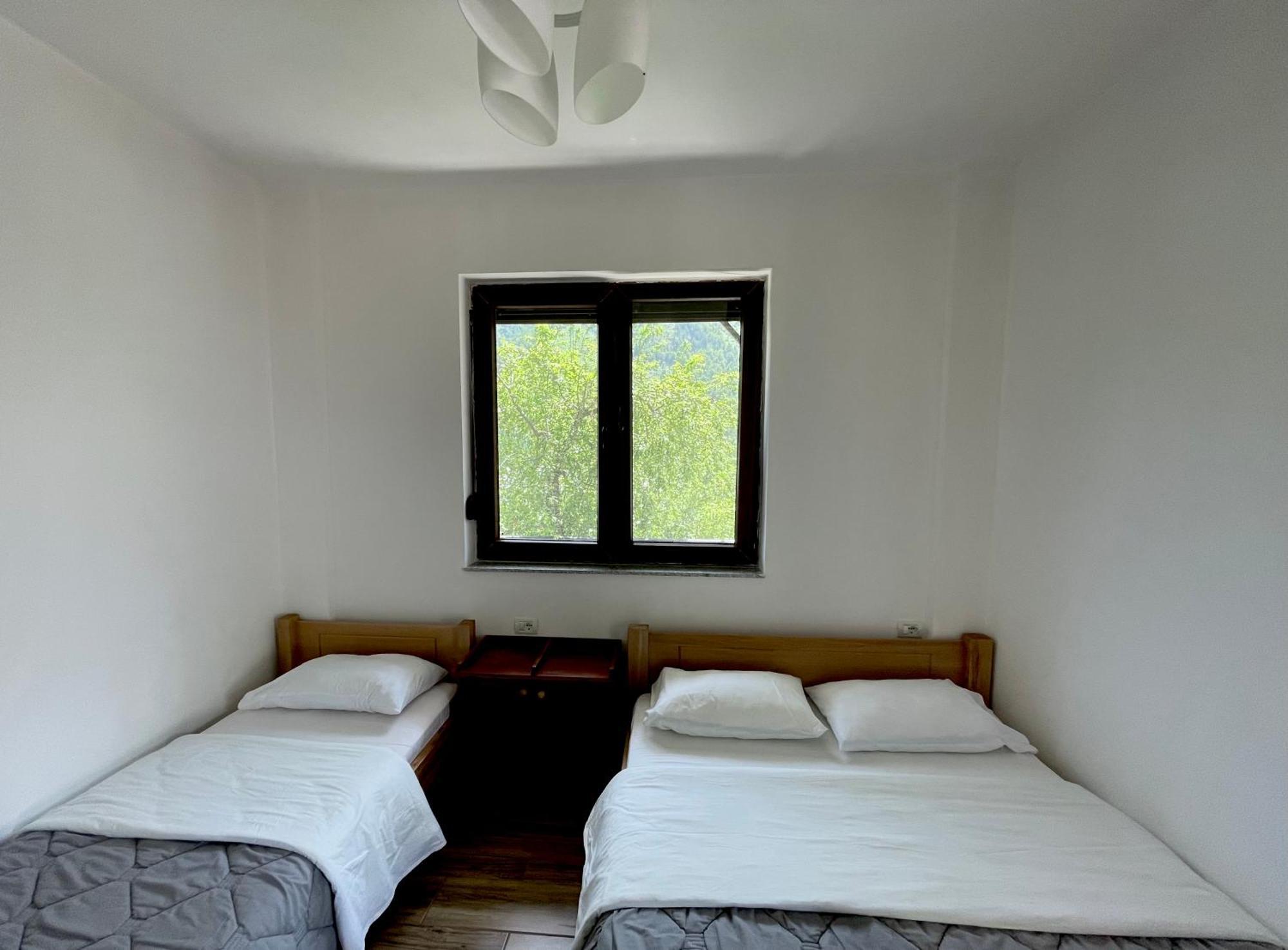 Lazer Cardaku Guesthouse Valbone Exterior foto